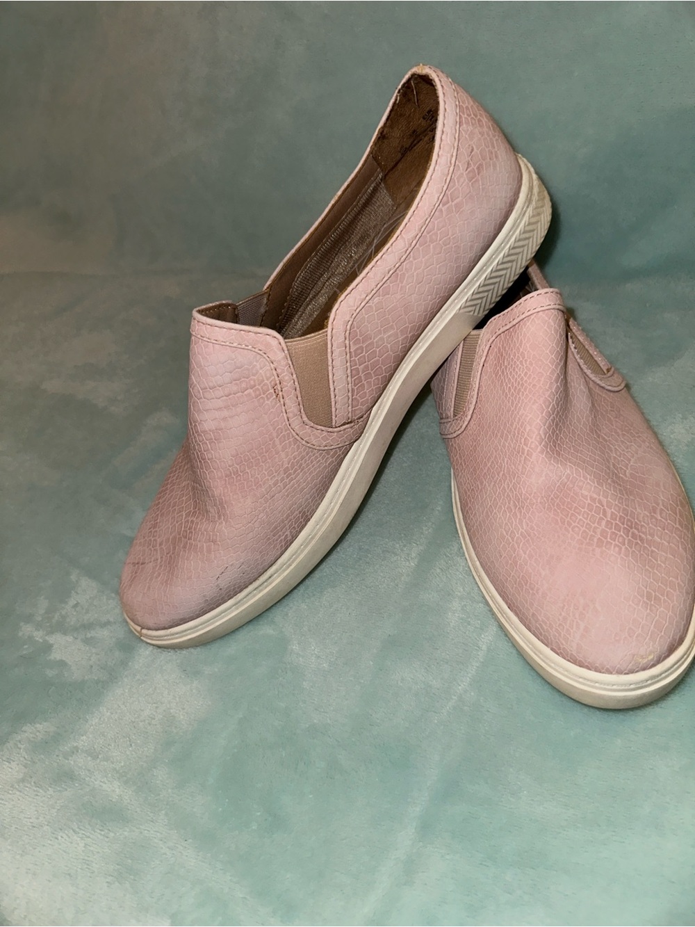 Life Stride Slip-On Shoes in Blush Pink